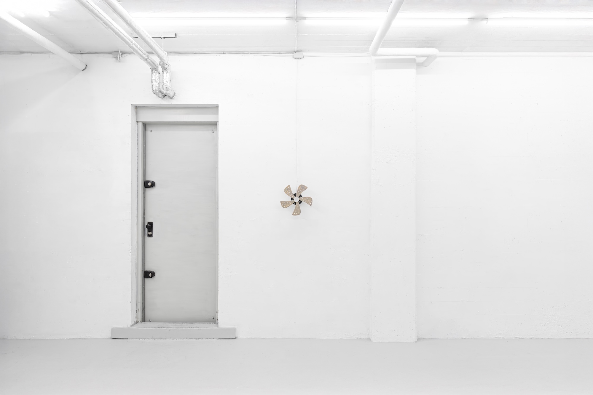 Sif Hedegård, Installation view at Matteo Cantarella, 12.12.24 - 01.02.25